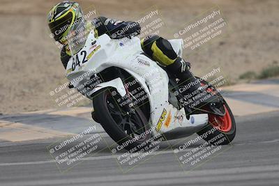 media/Sep-21-2025-Race Pace (Sun) [[98bf33ef95]]/Non Verified/1-Turns 9 and 10 (8am)/